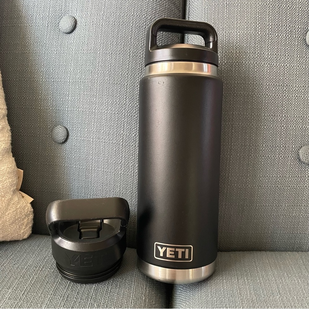 Yeti Black Rambler Waterbottle 18oz